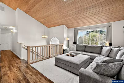 810 Valleywood Dr SE, Salem, OR 97306 - Photo 6