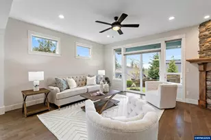 1643 York Butte Ave SE, Salem, OR 97306 - Photo 20