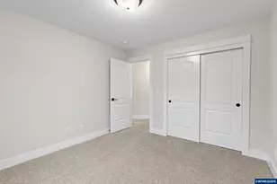 1643 York Butte Ave SE, Salem, OR 97306 - Photo 42