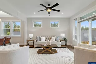 1643 York Butte Ave SE, Salem, OR 97306 - Photo 20