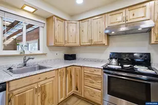 3795 Spicer Dr SE, Albany, OR 97322 - Photo 24