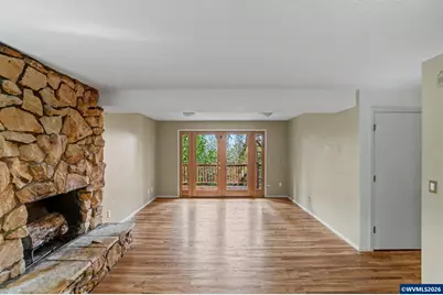 875 Caroline St S, Salem, OR 97302 - Photo 24