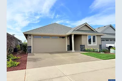 2107 SE Academy St, Dallas, OR 97338 - Photo 2