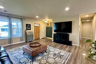 3434 Bald Eagle Dr, Lebanon, OR 97355 - Photo 4