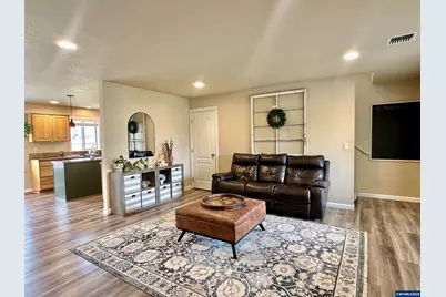 3434 Bald Eagle Dr, Lebanon, OR 97355 - Photo 12