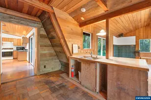 23220 Burgett Creek Rd, Philomath, OR 97370 - Photo 18