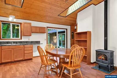 23220 Burgett Creek Rd, Philomath, OR 97370 - Photo 26