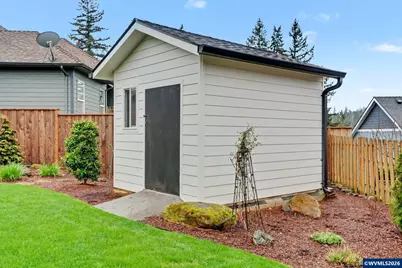 555 Yapa Dr, Silverton, OR 97381 - Photo 42