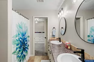 555 Yapa Dr, Silverton, OR 97381 - Photo 32