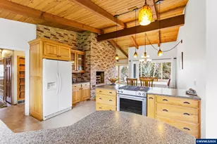 4064 Barrett St S, Salem, OR 97302 - Photo 14