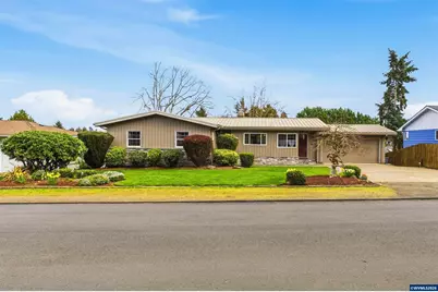 4064 Barrett St S, Salem, OR 97302 - Photo 2