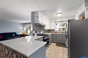 776 Judson St SE, Salem, OR 97302 - Photo 20