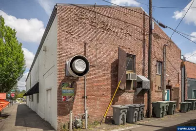 442 1st St W, Albany, OR 97321 - Photo 24