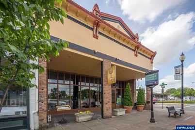 442 1st St W, Albany, OR 97321 - Photo 2