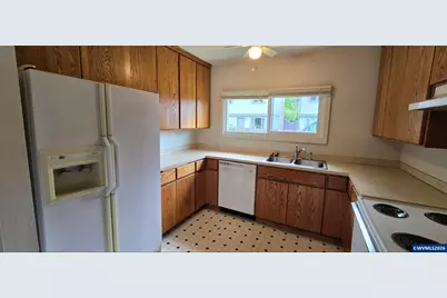 935 NW Seqouia Av, Corvallis, OR 97330 - Photo 2
