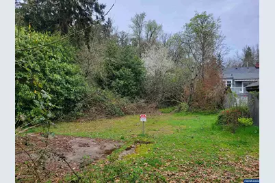 1110 Lee St SE, Salem, OR 97301 - Photo 1