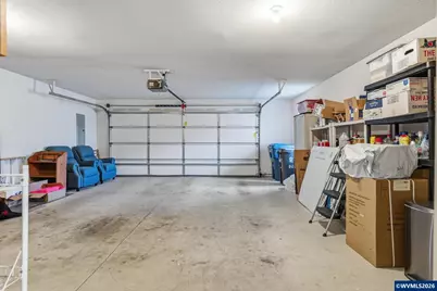 420 Walnut Wy, Silverton, OR 97381 - Photo 42