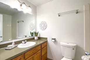 1078 S 7th St, Independence, OR 97351 - Photo 10