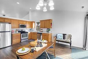 1078 S 7th St, Independence, OR 97351 - Photo 16