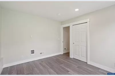 2253 Mosswood Ct S, Salem, OR 97306 - Photo 14