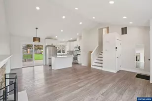 2253 Mosswood Ct S, Salem, OR 97306 - Photo 6