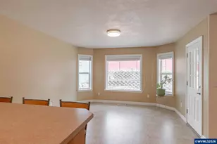 652 Northwest Jasper Street, Dallas, OR 97338 - Photo 14