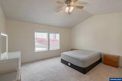 652 NW Jasper St, Dallas, OR 97338 - Photo 18