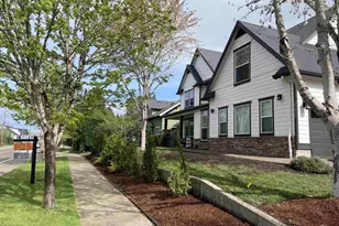 4420 SW Country Club Dr, Corvallis, OR 97333 - Photo 2