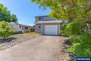 3426 Marion (1 2 3) St SE, Albany, OR 97322 - Photo 14
