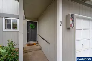 3426 Marion (1 2 3) St SE, Albany, OR 97322 - Photo 4