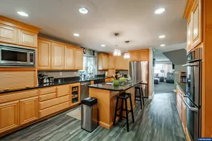7873 Parker Ln SE, Turner, OR 97392 - Photo 8