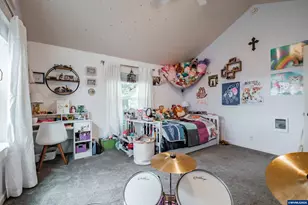 7873 Parker Ln SE, Turner, OR 97392 - Photo 12