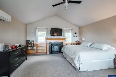 7873 Parker Ln SE, Turner, OR 97392 - Photo 16