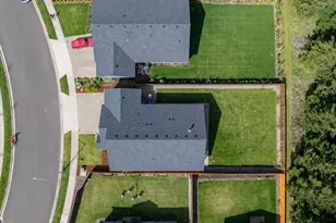 315 Cypress St, Mount Angel, OR 97362 - Photo 6