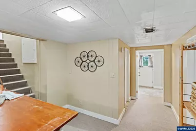 2415 Cottage St SE, Salem, OR 97302 - Photo 36