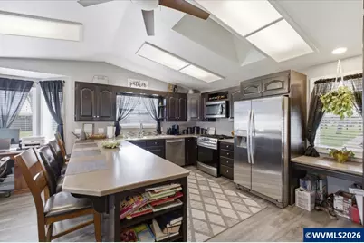 537 Hillview Dr, Lebanon, OR 97355 - Photo 6