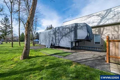 537 Hillview Dr, Lebanon, OR 97355 - Photo 30