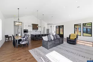 40327 Linn Haven Lp, Lebanon, OR 97355 - Photo 10