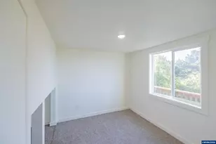 4641 SW Coast Ave, Lincoln City, OR 97367 - Photo 18