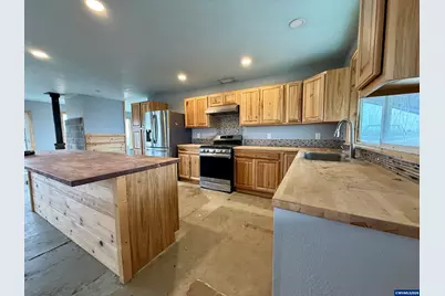 61687 Lawen Rd, Burns, OR 97720 - Photo 16