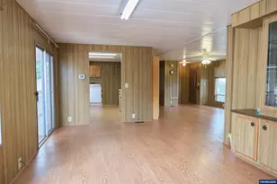 5510 Windsor Island #30 Rd N, Keizer, OR 97303 - Photo 16