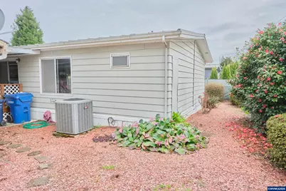 5510 Windsor Island #30 Rd N, Keizer, OR 97303 - Photo 40