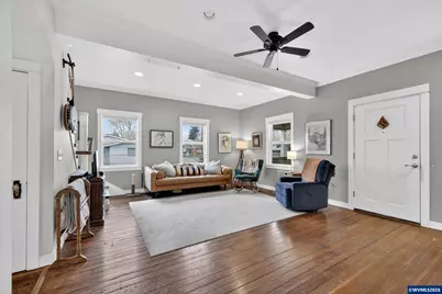 352 21st Av NE, Salem, OR 97301 - Photo 6