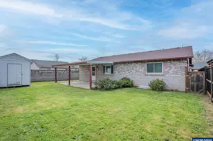 2661 S 12th St, Lebanon, OR 97355 - Photo 2