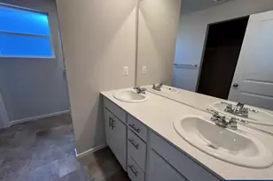 2676 U St, Springfield, OR 97477 - Photo 16