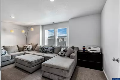 365 Himalaya St NE, Salem, OR 97301 - Photo 34