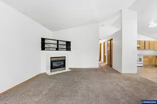 3130 Chucker Ln, Lebanon, OR 97355 - Photo 8