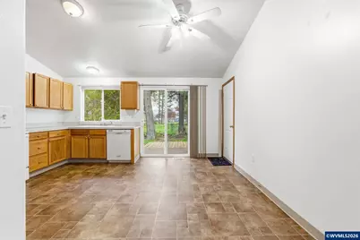 3130 Chucker Ln, Lebanon, OR 97355 - Photo 10