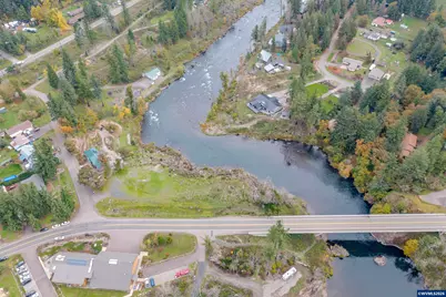 133 Riverview St, Gates, OR 97346 - Photo 10