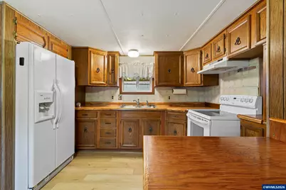 3096 Rainbow Lp, Hubbard, OR 97032 - Photo 16